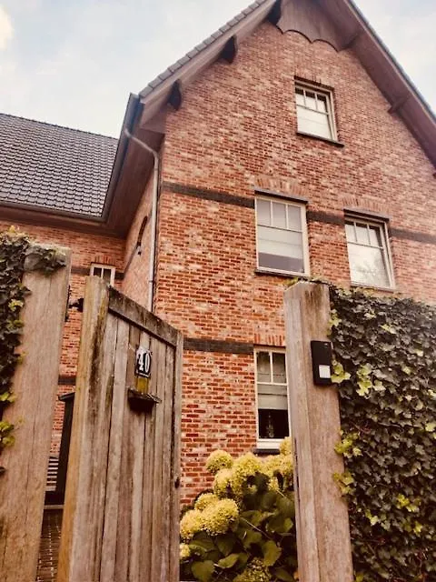Bed and breakfast 'Southfield': Stylish & Quiet In Bruges Couette-café